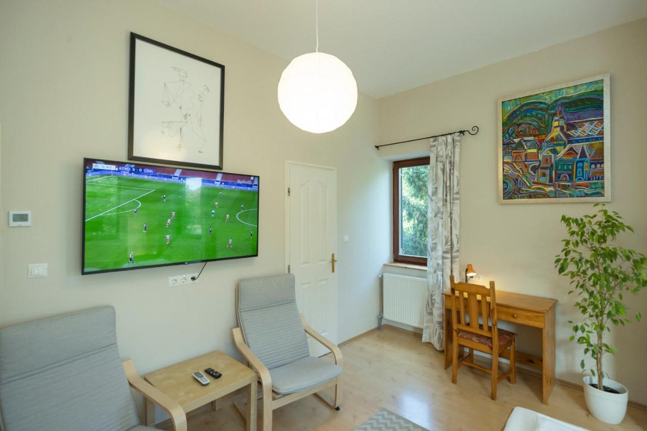 Nemes Apartman Eger Buitenkant foto