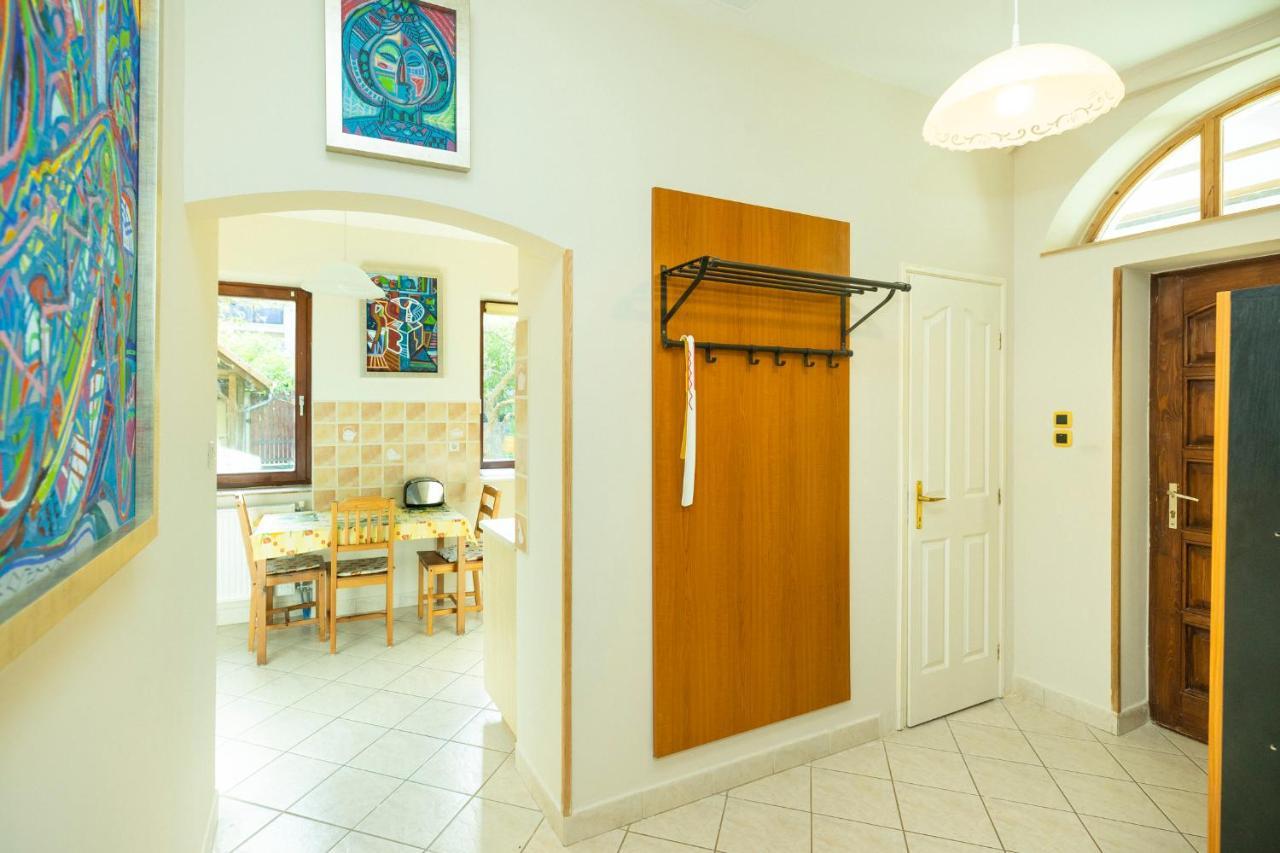 Nemes Apartman Eger Buitenkant foto