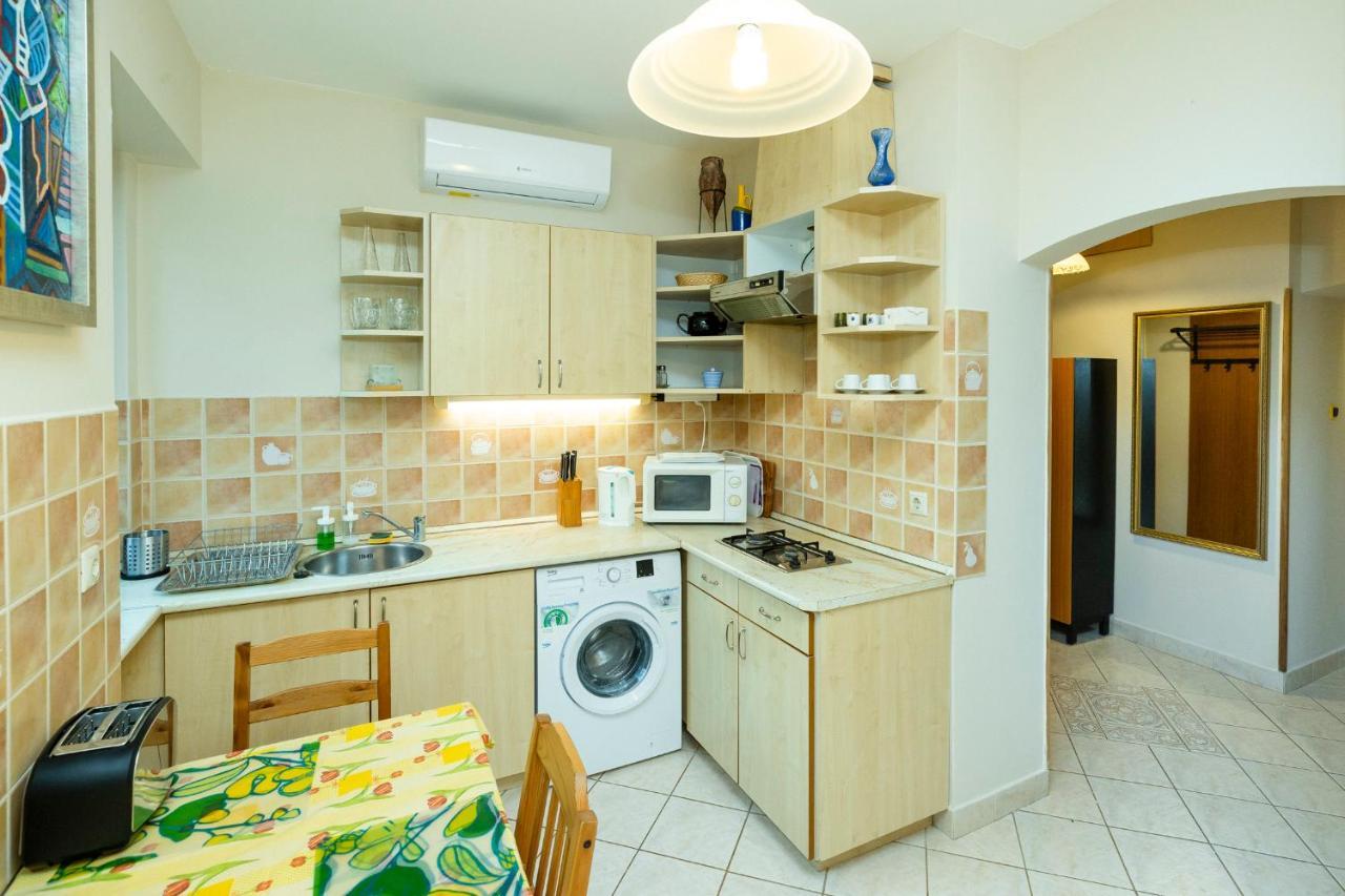 Nemes Apartman Eger Buitenkant foto