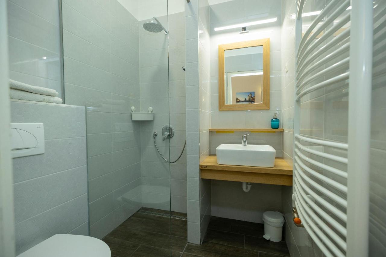 Nemes Apartman Eger Buitenkant foto