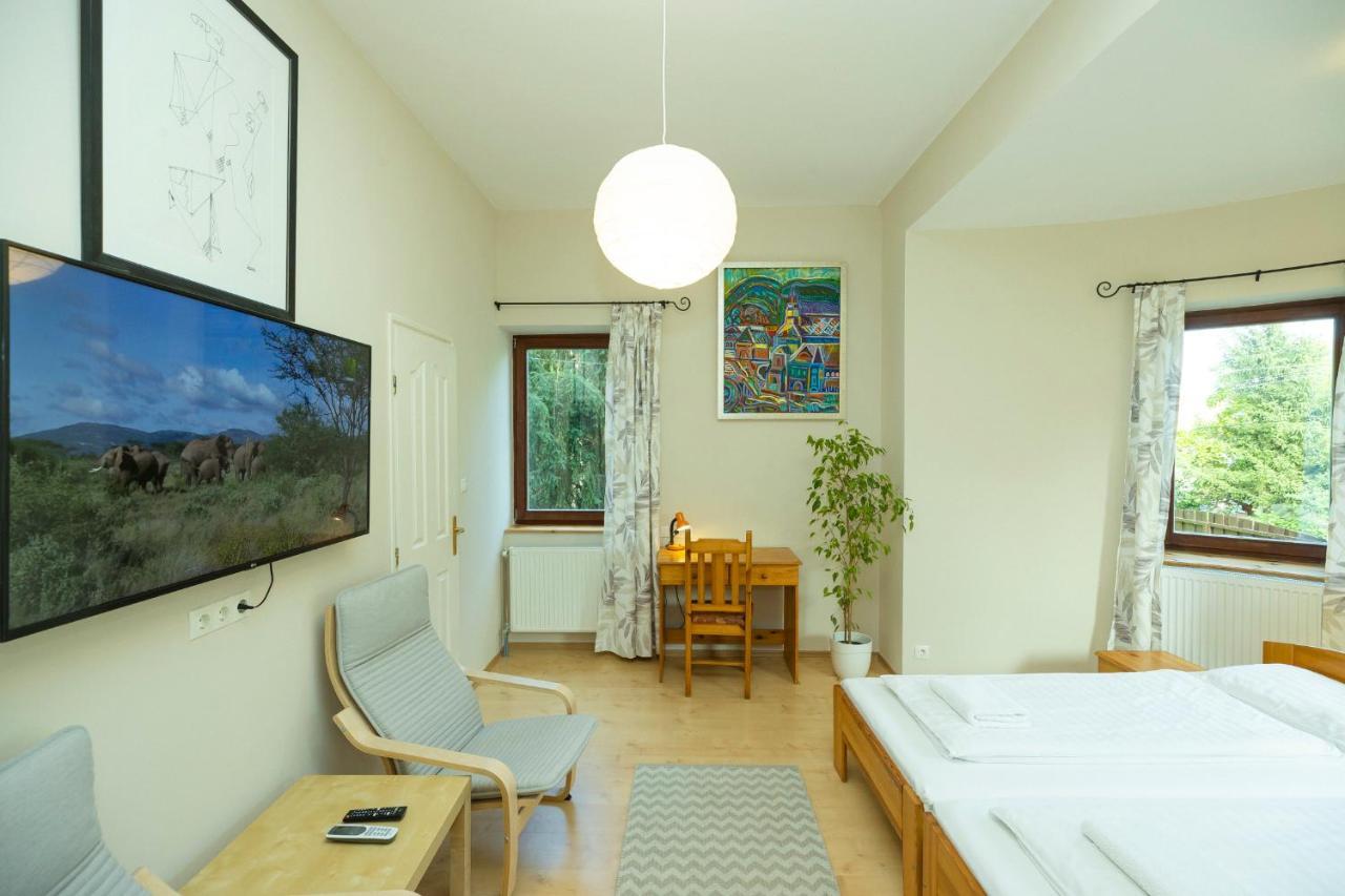 Nemes Apartman Eger Buitenkant foto