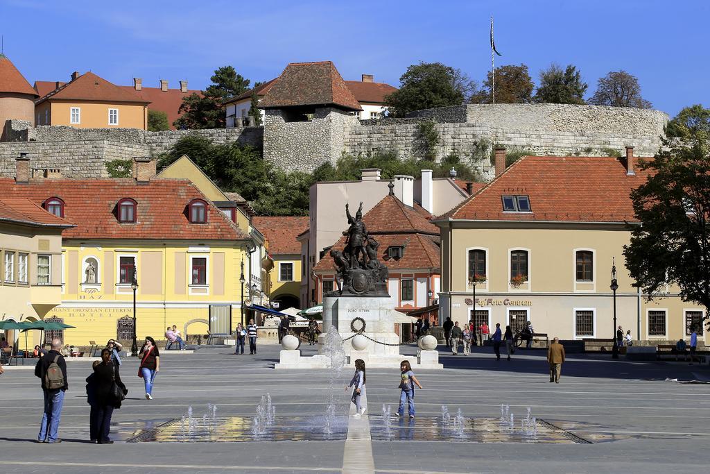 Nemes Apartman Eger Kamer foto